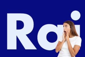 Logo rai e donna stupita
