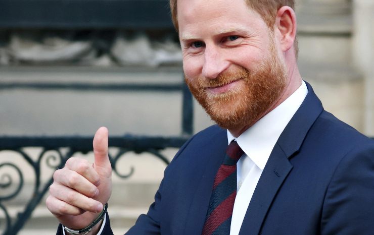 Principe Harry primo piano 