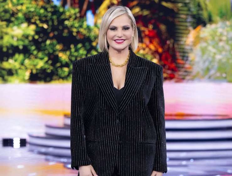 simona ventura a l'isola dei famosi