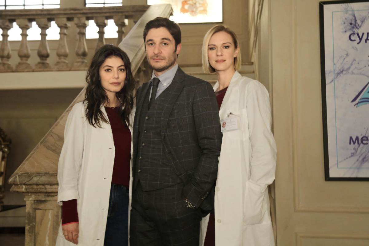 Cast L'allieva