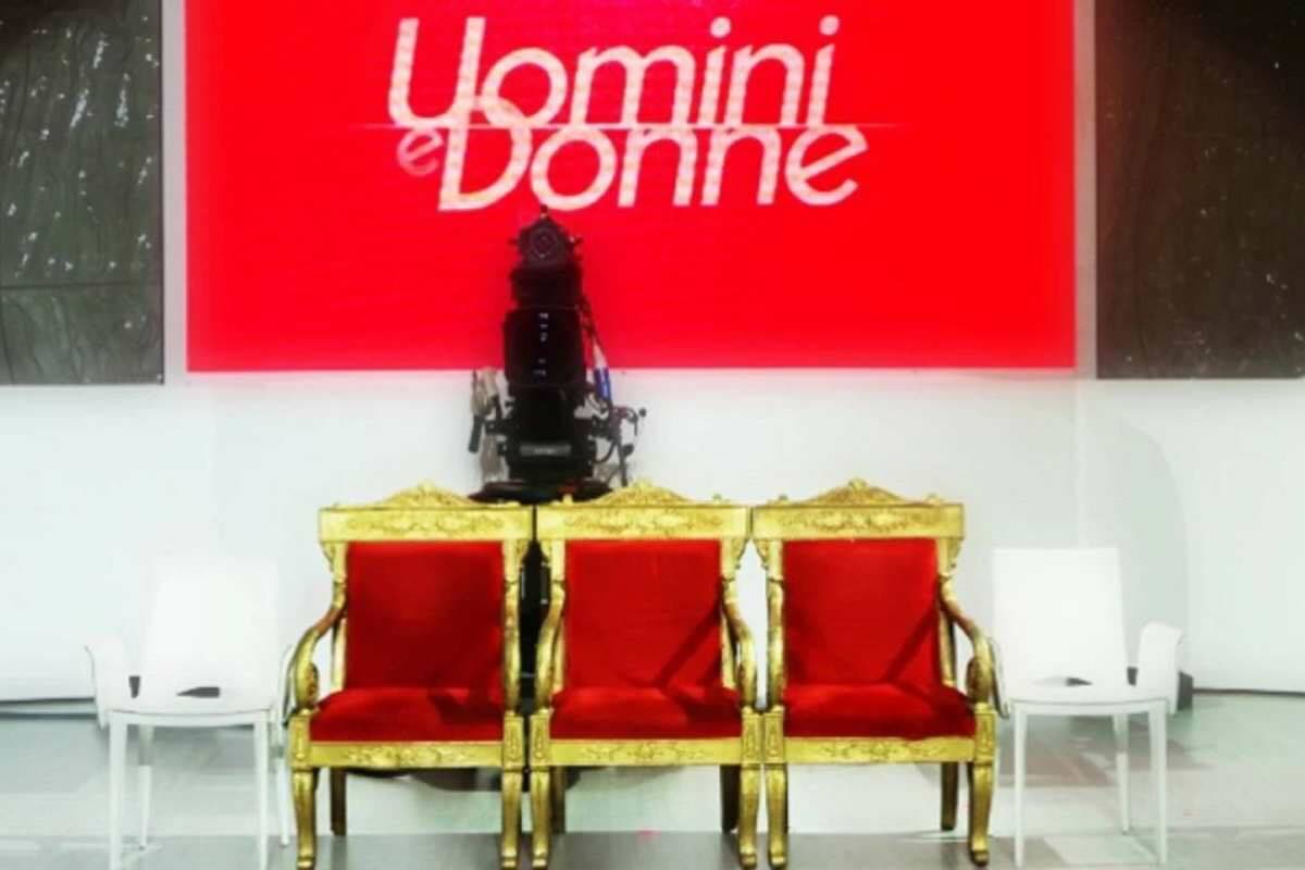 tre troni uomini e donne