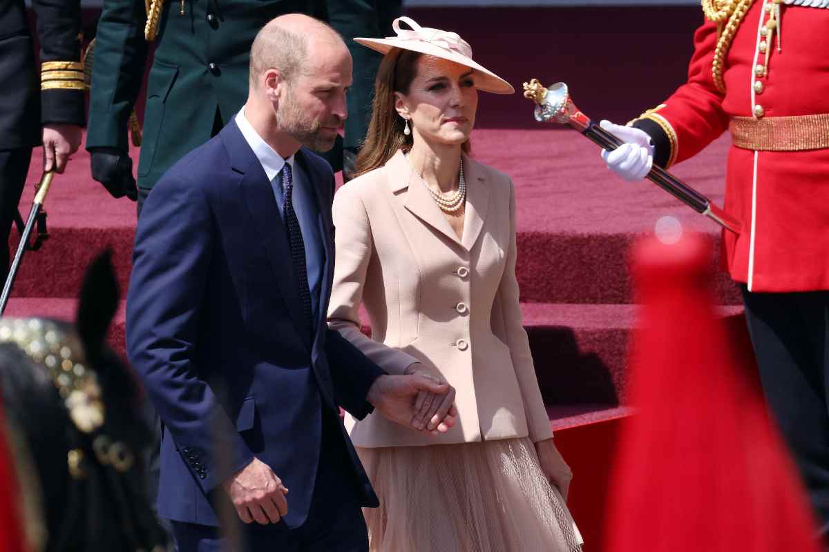 Kate e William mano nella mano