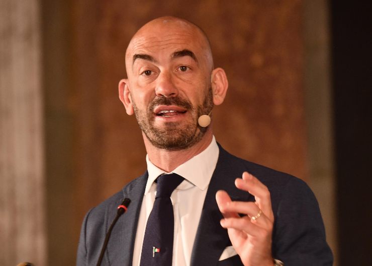 L'infettivologo Matteo Bassetti 