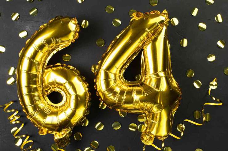 Numero 64 palloncini